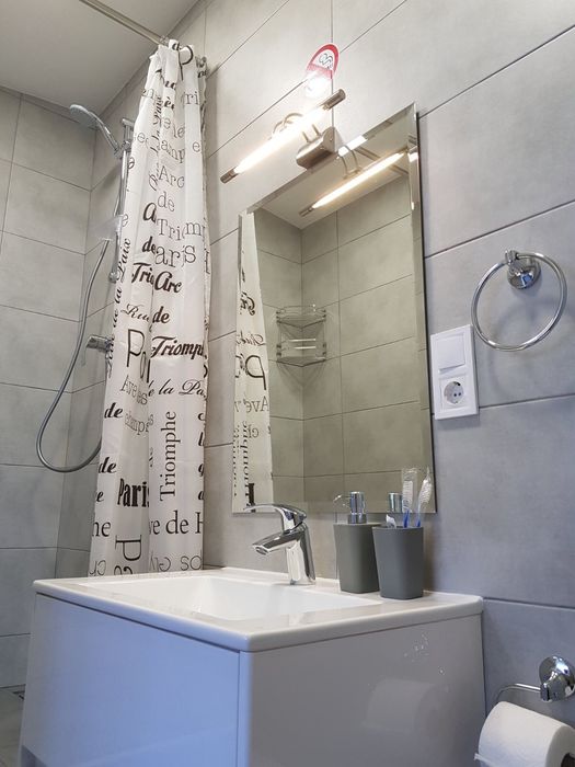 Калинова Студіо. Кондиціонер.Вільна з 3.01