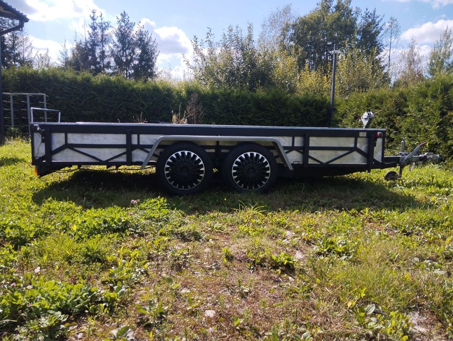 Przyczepa dwuosiowa 384x170cm na kat.B