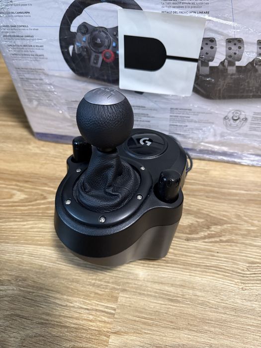 Руль Logitech g29 driving force + КПП