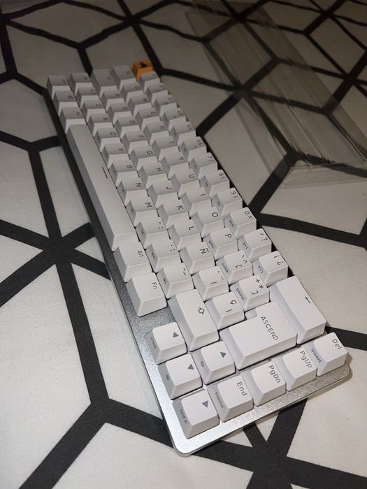 Teclado Glorious  GMMK 2