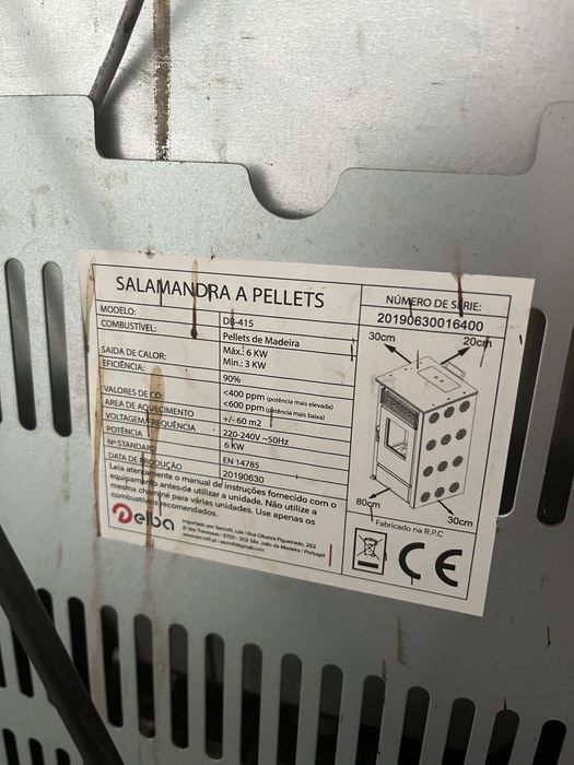 Salamandra a  pellets