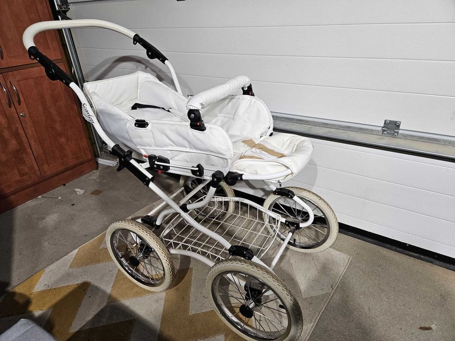 Spacerówka Retro - Scarlett Baby Fashion – powystawowa, stan dobry