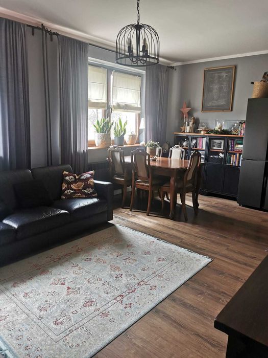 Przestronne 3-pokojowe mieszkanie z piwnicą i garażem – Będzin, ul. Barlickiego