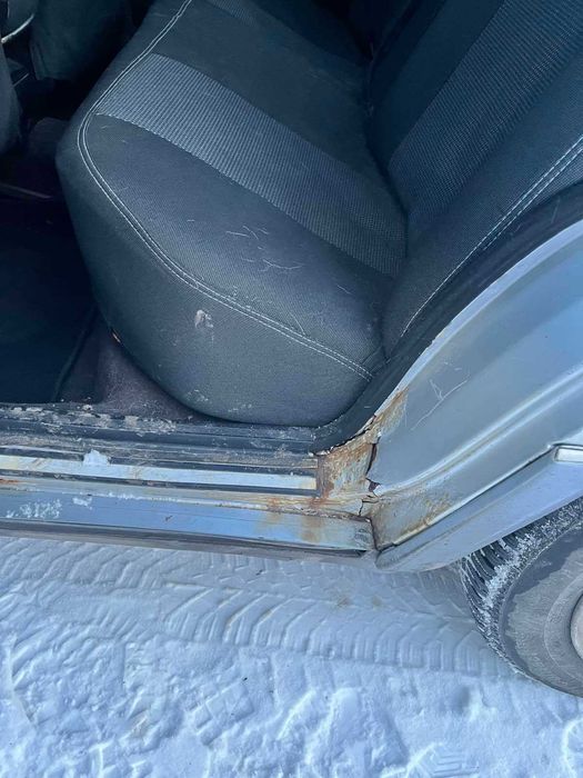 Mercedes-Benz E-Class 1994