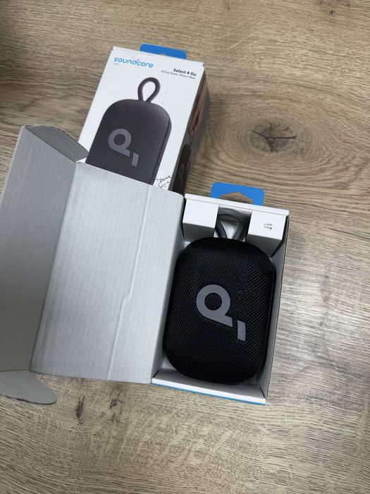 Портативна колонка Anker Soundcore Sekect 4 Go