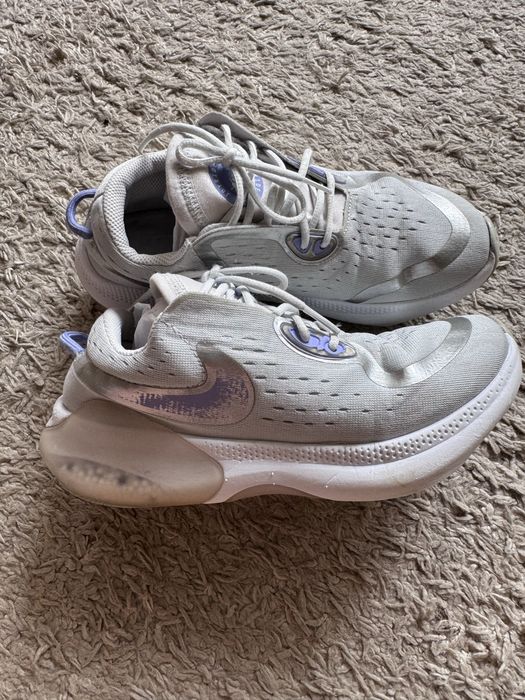 Кросівки Nike 37 розмір