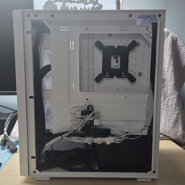 Komputer do gier gamingowy RAM 32GB, i9, RTX 12GB, 1TB SSD nvme, Wifi