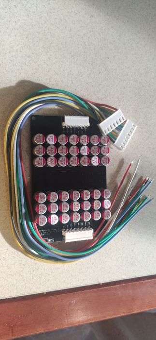 Активный конденсаторный балансир