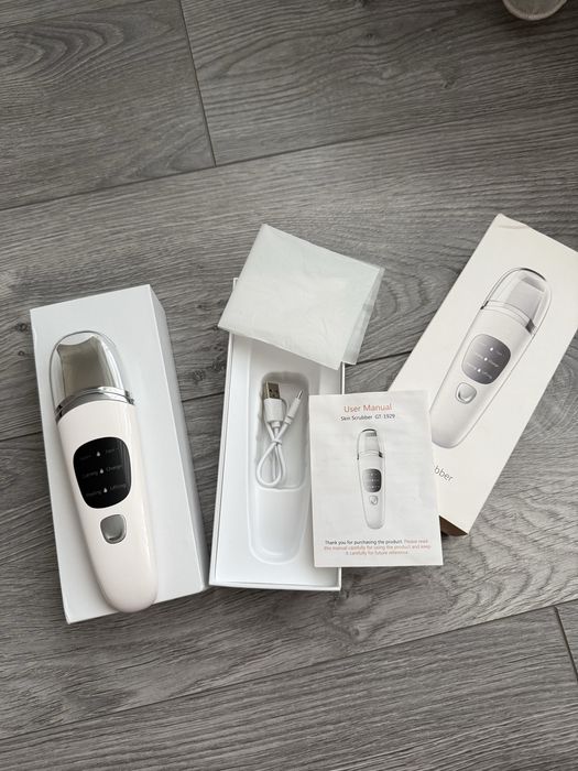 Ультразвуковий скрабер для шкіри.