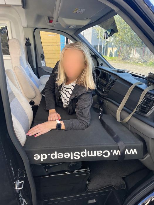 Materac łóżko do kampera vana Ford Transit mk8 mk9 stan bdb