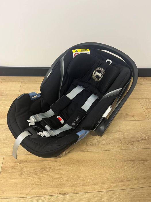 Автокрісло Cybex Aton 5, від народження до 13 кг.
