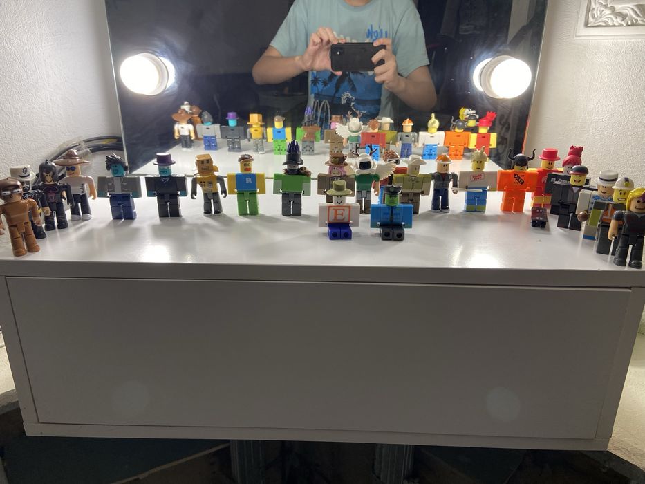 Продам Roblox человечки
