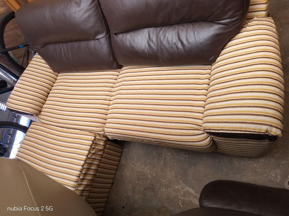 Sofa chaise longue