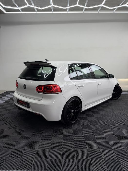 VOLKSWAGEN GOLF 6 1.6 TDI R-Line