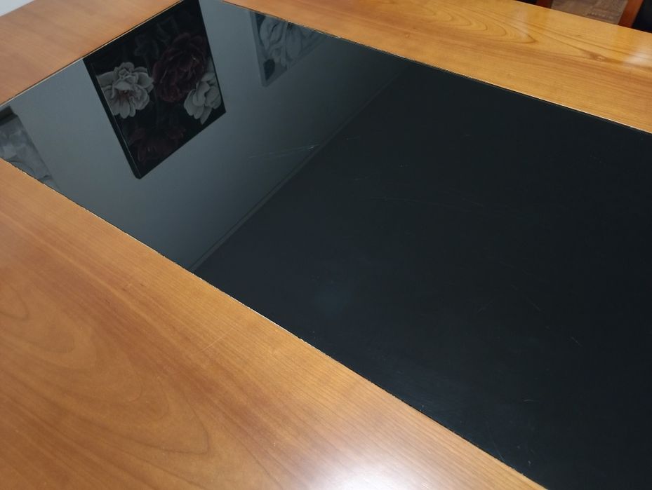 Mesa de jantar + 4 cadeiras