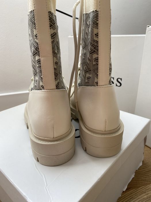 Botki Guess r 37