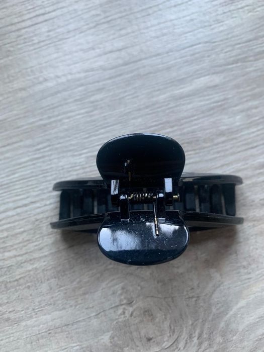 elegancka klamra do włosów