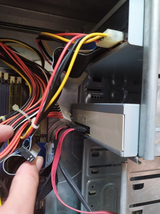 Системный блок. На запчасти