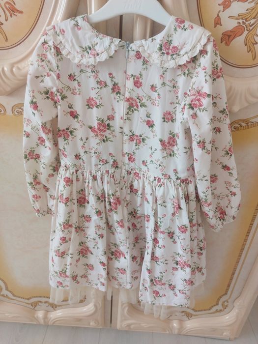 Сукня святкова для дівчинки