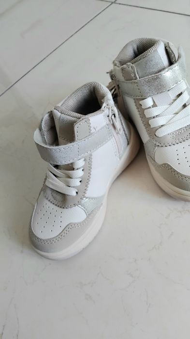 Buciki sportowe sneakersy rozm. 21