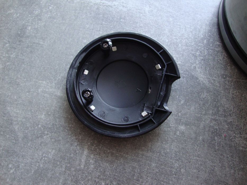 Czajnik bezprzewodowy CLARUS  2200 Watt pojemność 1,7  L.  czarny