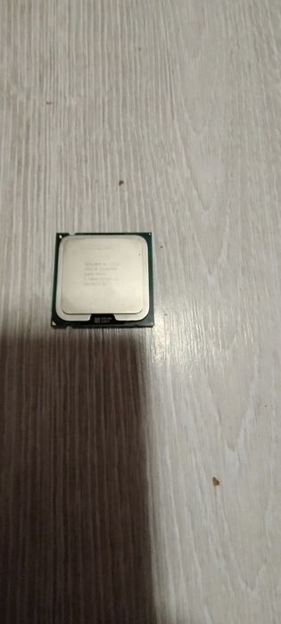 LGA775 (Intel Celeron E3300)+cooler