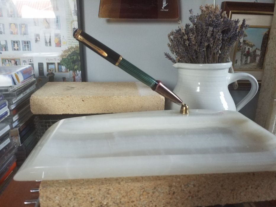 dekoracja loft desing na biurko inne rzeczy.