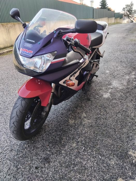 Honda cbr 929 rr 2000