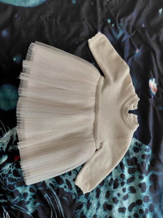 Sprzedam Ubranka do Chrztu rozmiar 62cm