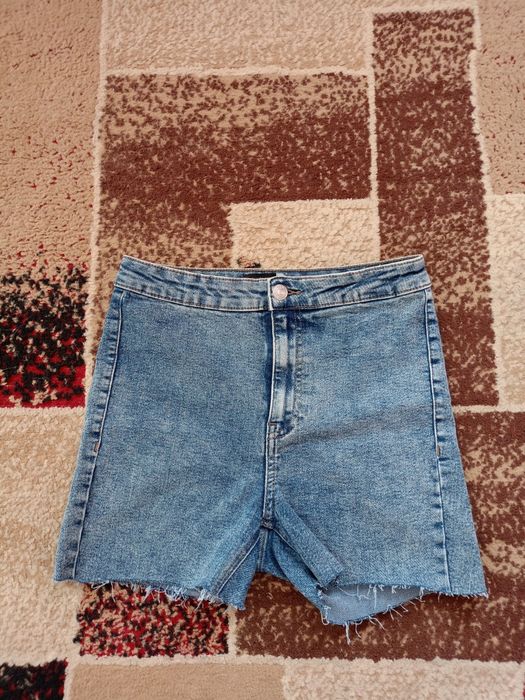 Spodenki jeansowe rozm.38