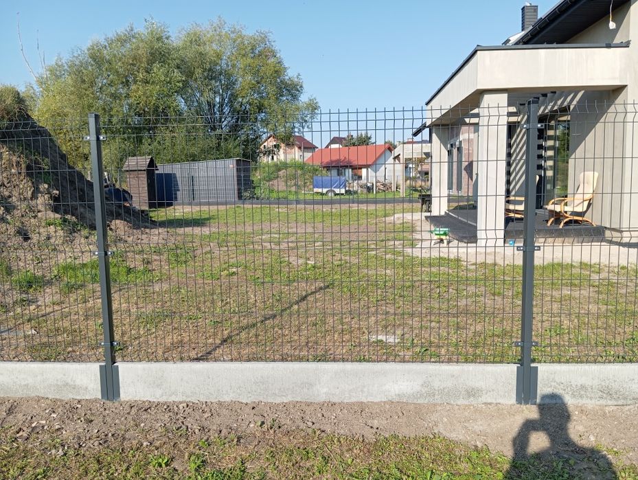Ogrodzenia panelowe - Montaż ogrodzeń