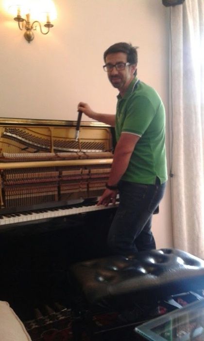 Pianos afinador reparador algarve alentejo atelier