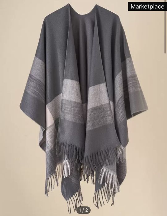 Продаєтся жіноче пончо