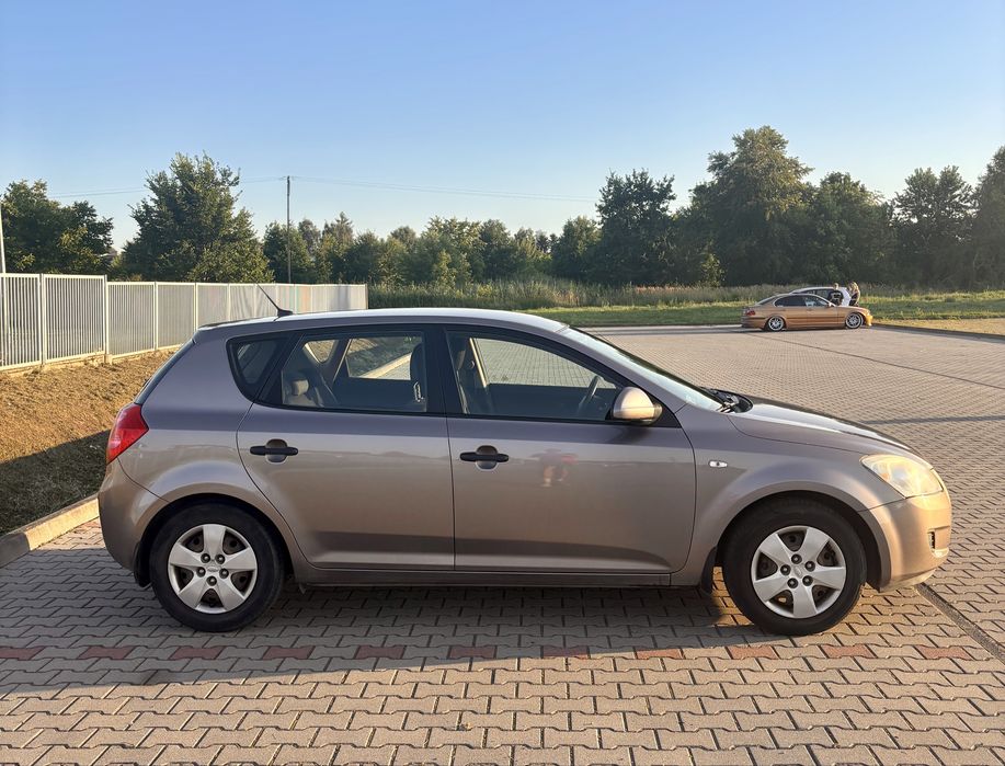 KIA CEED 1.4 BENZYNA | 2009 | 157000 KM | COMFORT