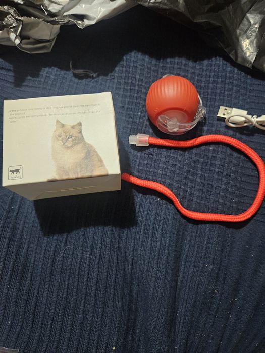 Brinquedo eletrónico para gato