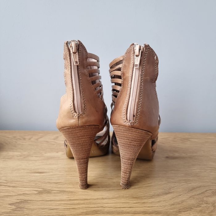 Босоніжки на шпильці ZIGN Shoes шкіряні. Натуральна шкіра 41.5-42р