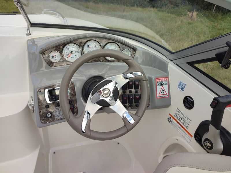 Łódź motorowa Stingray 208 CR - 2013r | Nowa cena |