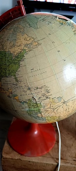 Historyczny globus z PRL-U -sprzed rozpadu ZSRR -średnica 100 cm.
