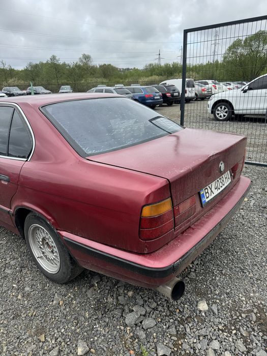 Продам бмв е34 e34 520і