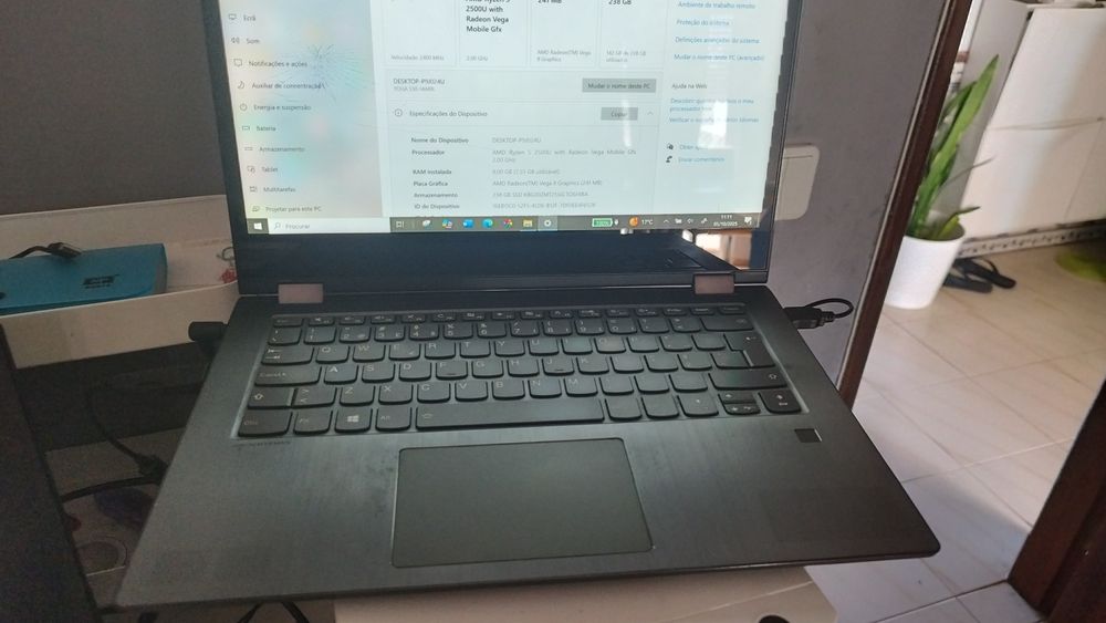 Lenovo yoga 530 - 14ARR