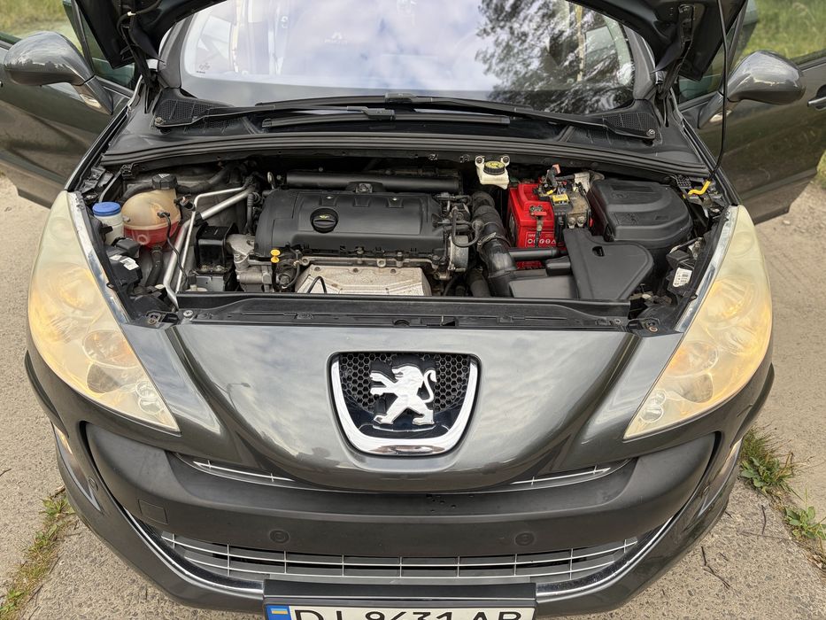 Авто Peugeot 308