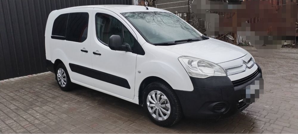 Продам машину Citroen
