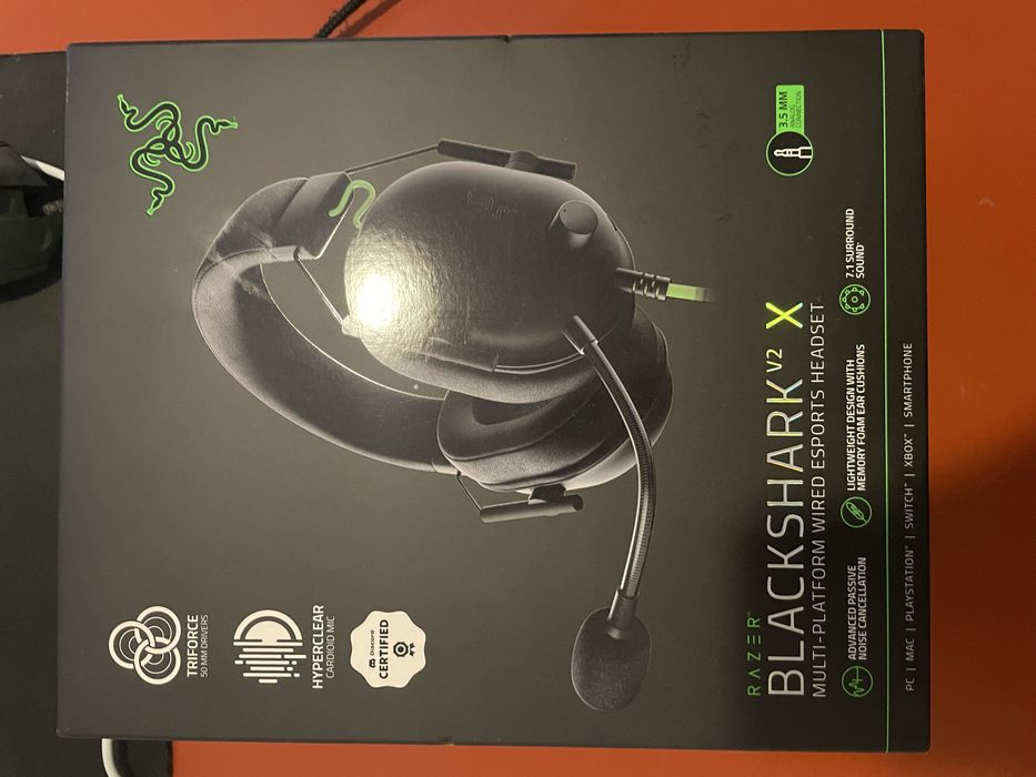 Fones Razer Blackshark V2