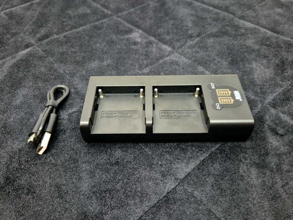 Bateria Newell NP-F970 8600mAh + Carregador Duplo (p/ Luzes LED, Monitores e Câmeras Sony)