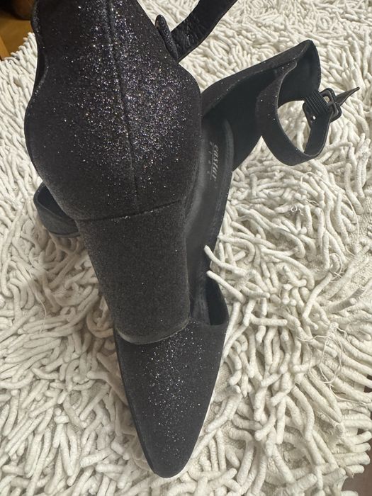 Buty damskie brokatowe