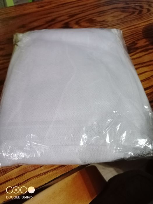 Moskitiera na łóżko