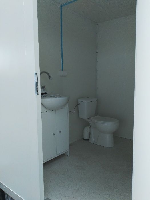 NOWA Przyczepa - kontener - socjalna / sanitarna DMC 750 kg