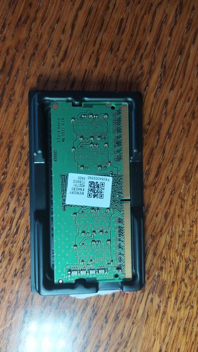 Оперативна пам'ять 4 гб DDR4 для ноутбука