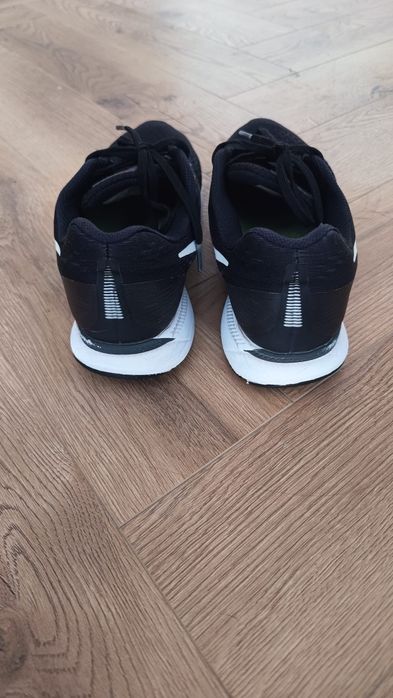 Bardzo wygodne męskie buty sportowe do biegania Nike Pegasus 34 rozmiar 42