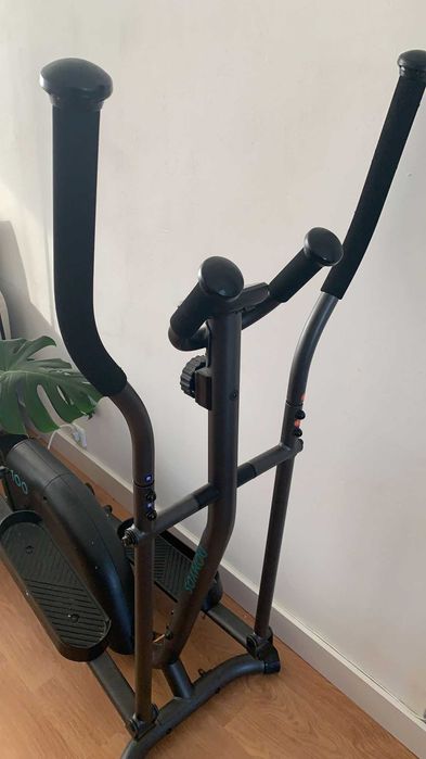 Bicicleta Elíptica Essential 100